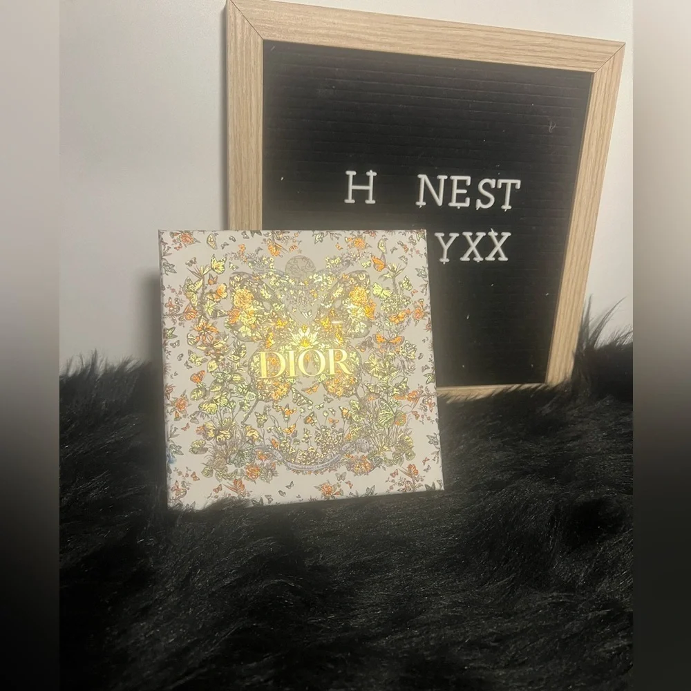 Dior empty holiday box